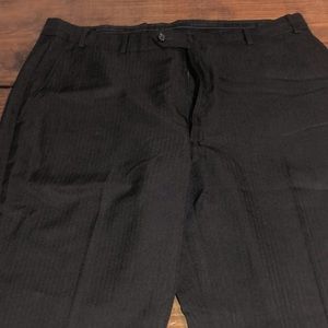 Men’s Black Dress Pants Size 40x32 / Stanford